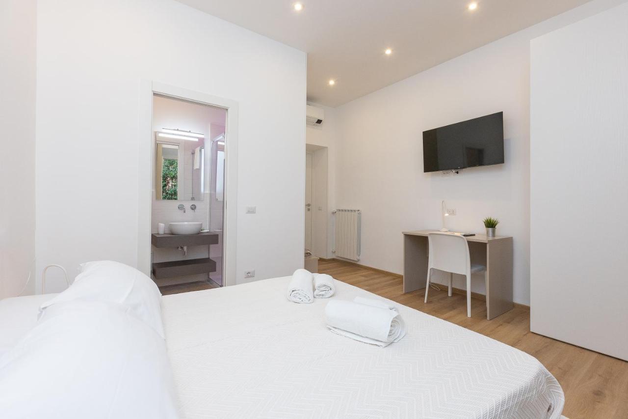 Colosseum Holidays - Three-Bedroom Apartment Roma Exterior foto