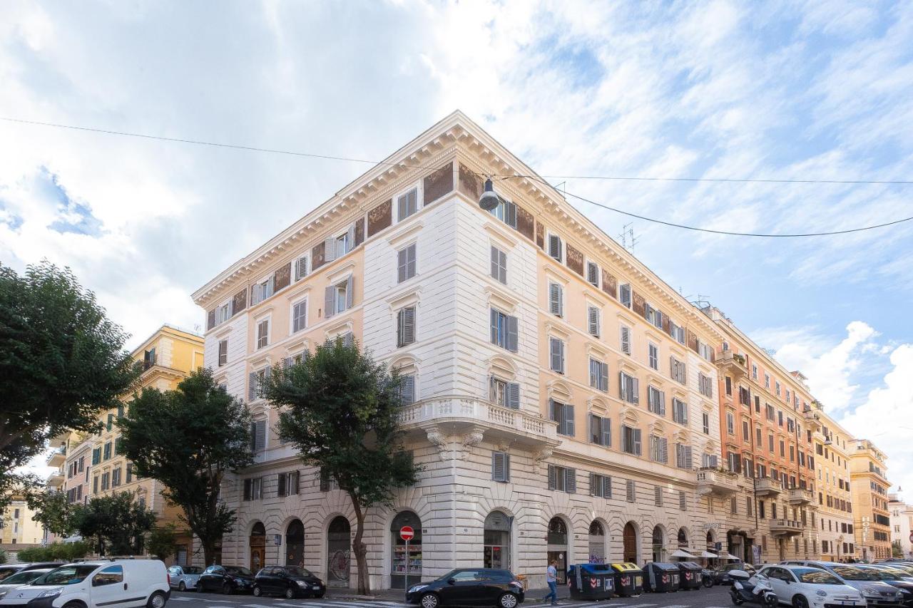 Colosseum Holidays - Three-Bedroom Apartment Roma Exterior foto