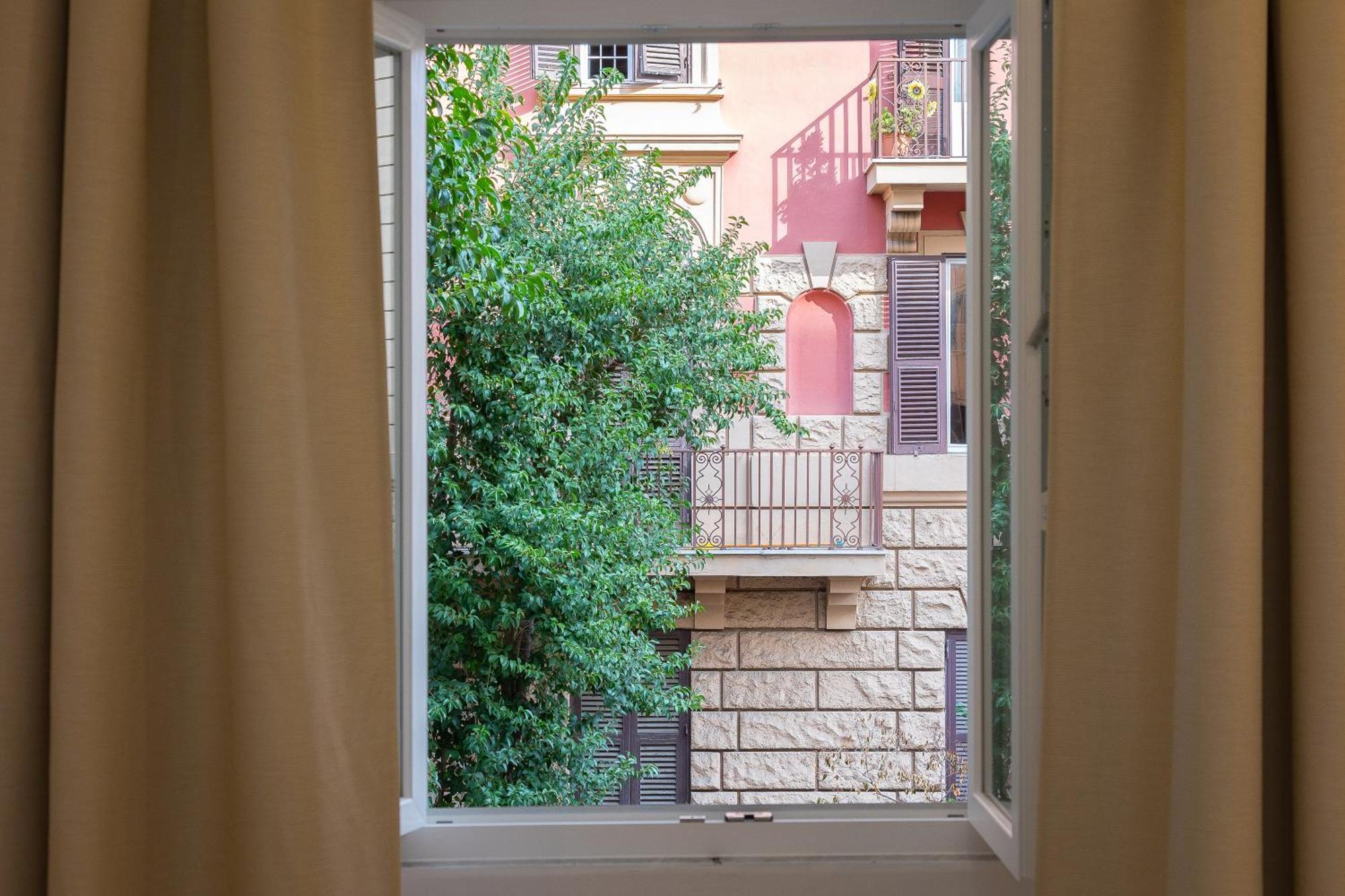 Colosseum Holidays - Three-Bedroom Apartment Roma Exterior foto